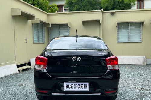 Second hand 2020 Hyundai Reina GL 5MT 