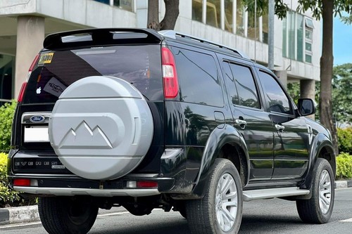 Second hand 2014 Ford Everest XLT 2.5 4x2AT 