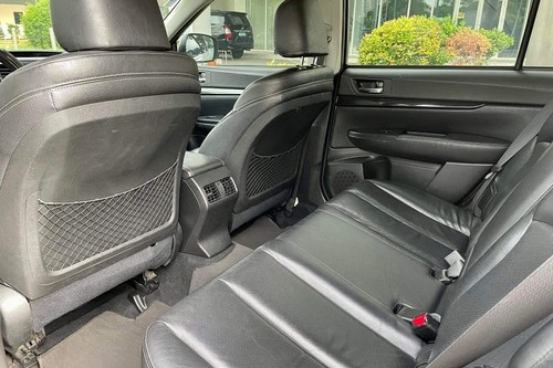 Used 2013 Subaru Legacy 2.5 GT AT