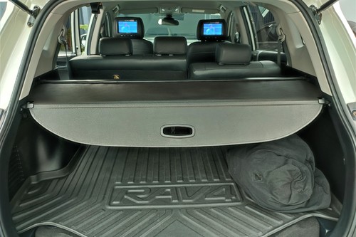 Used 2016 Toyota RAV 4 2.5 Active 4x2 AT