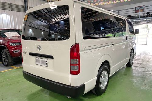 Used 2020 Toyota Hiace 3.0L Commuter MT