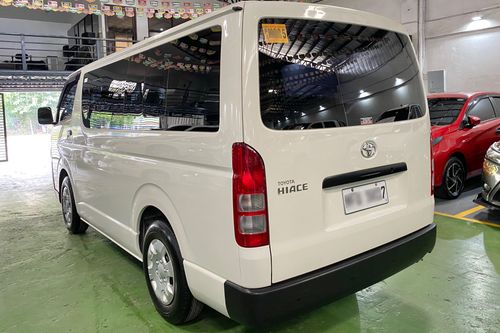 Used 2020 Toyota Hiace 3.0L Commuter MT