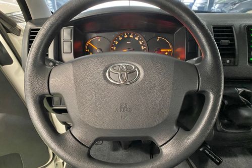 Used 2020 Toyota Hiace 3.0L Commuter MT