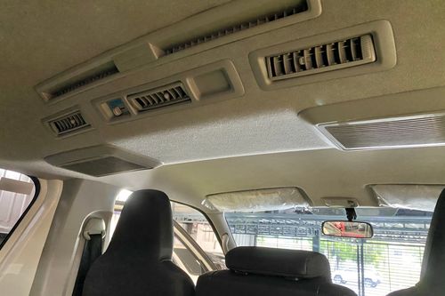 Used 2020 Toyota Hiace 3.0L Commuter MT