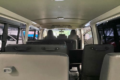 Used 2020 Toyota Hiace 3.0L Commuter MT