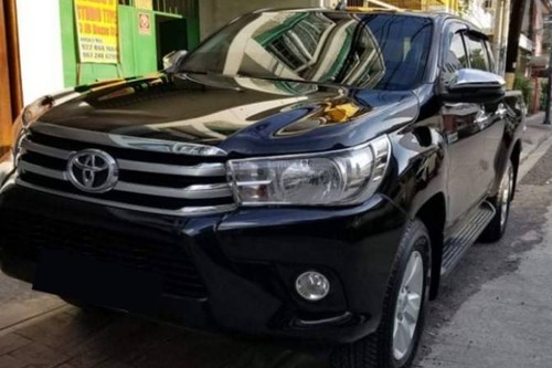 Second hand 2019 Toyota Hilux 2.4 G DSL 4x2 M/T 
