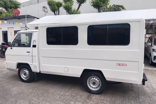 Used 2015 Mitsubishi L300 2.5L FB Exceed MT