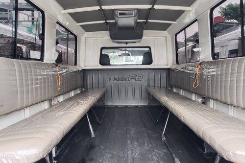 Used 2015 Mitsubishi L300 2.5L FB Exceed MT