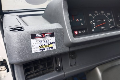 Used 2015 Mitsubishi L300 2.5L FB Exceed MT