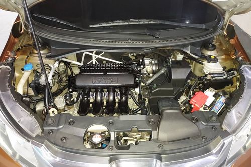 Second hand 2017 Honda BR-V 1.5 V CVT 
