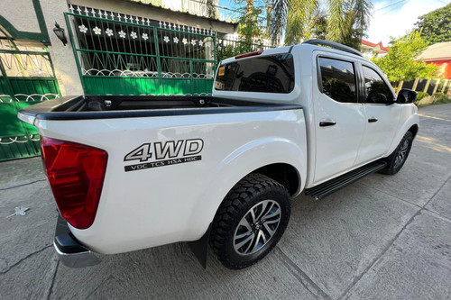2nd Hand 2015 Nissan NP300 Navara 2.5L 4x4 VL 7AT