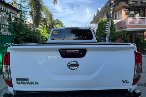 Used 2015 Nissan NP300 Navara 2.5L 4x4 VL 7AT