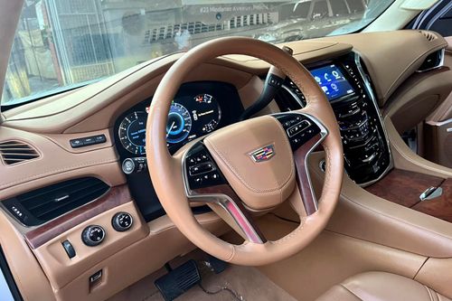 Used 2017 Cadillac Escalade ESV Platinum