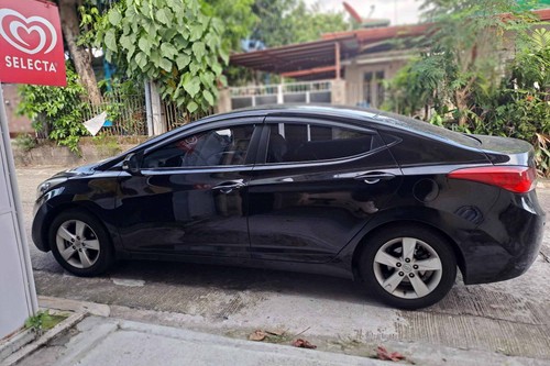 Old 2013 Hyundai Elantra 1.8 GLS 6AT