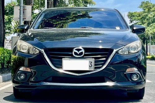 Second hand 2016 Mazda 3 Hatchback 1.5L Sportback Elite 