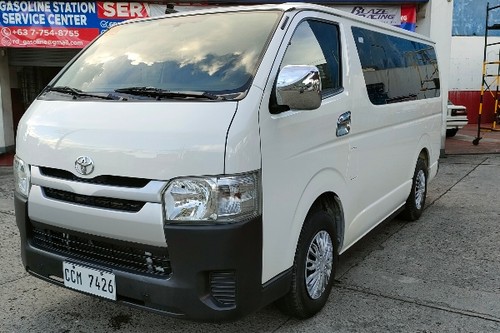 Old 2016 Toyota Hiace Commuter 3.0 M/T