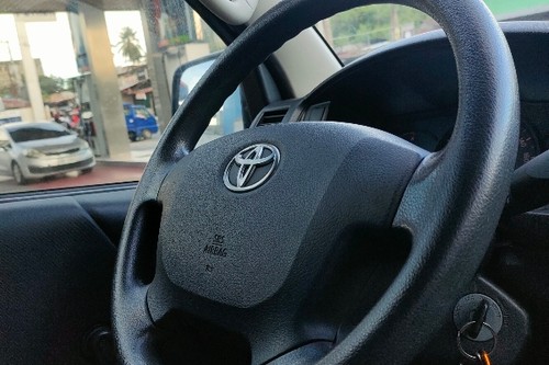 Used 2016 Toyota Hiace Commuter 3.0 M/T