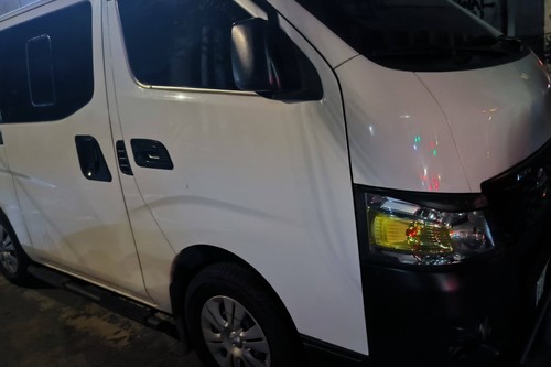Old 2017 Nissan NV350 Urvan Standard 15-Seater
