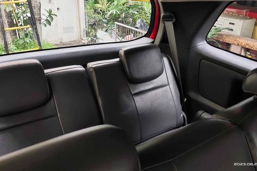 Second hand 2014 Toyota Innova 2.0 J Gas MT 