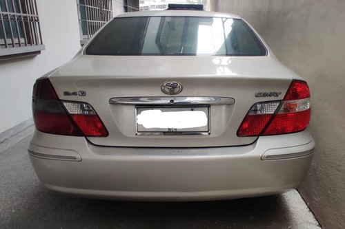 Old 2004 Toyota Camry 2.4L G