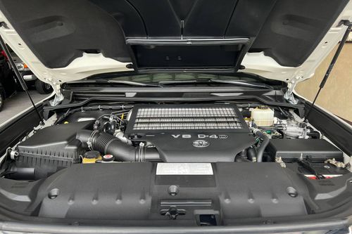 Used 2018 Toyota Land Cruiser 200 4.5 Full Option 4x4 AT