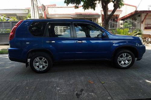 Second hand 2010 Nissan X-Trail 2.5L AT 