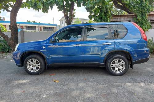 Second hand 2010 Nissan X-Trail 2.5L AT 