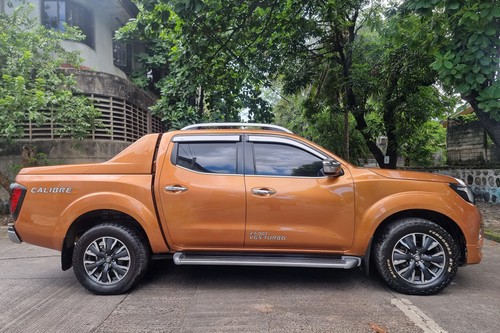 Second hand 2017 Nissan NP300 Navara 2.5L 4x2 EL 7AT Calibre 