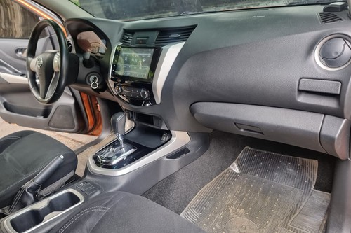 Used 2017 Nissan NP300 Navara 2.5L 4x2 EL 7AT Calibre