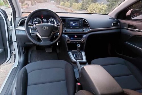 Used 2017 Hyundai Elantra 1.6 GL 6A/T