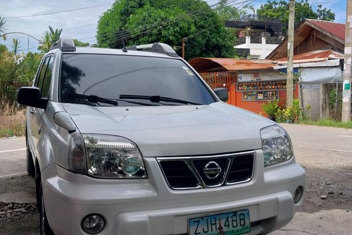 Old 2009 Nissan X–Trail 2.5L 4x4