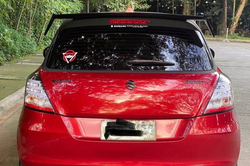 Old 2015 Suzuki Swift GL 1.2L MT