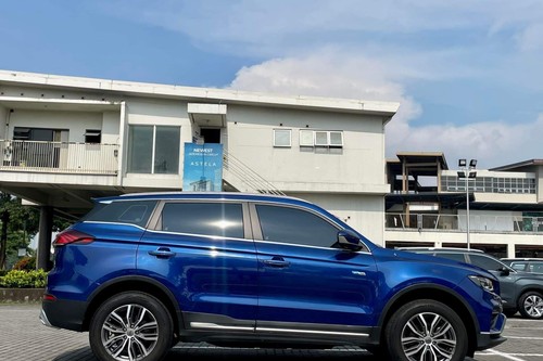 Old 2021 Geely Azkarra Luxury