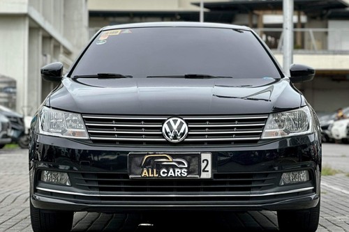 Second hand 2018 Volkswagen Lavida 230 TSI DSG SE 