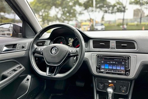 Used 2018 Volkswagen Lavida 230 TSI DSG SE