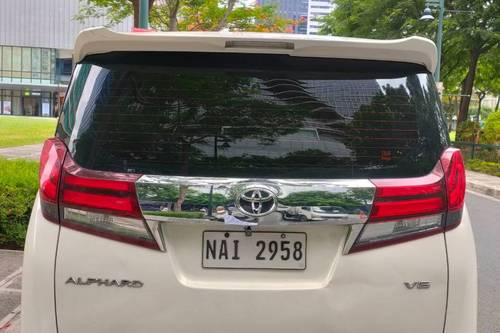 Second hand 2018 Toyota Alphard 3.5 Gas AT 