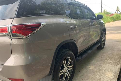 Used 2019 Toyota Fortuner 2.4 G Diesel 4x2 MT