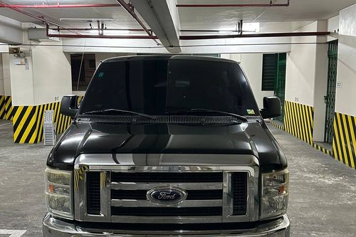 Second Hand 2010 Ford E-150