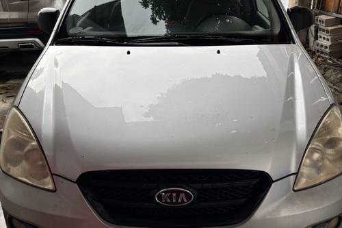 2008 Kia Carnival