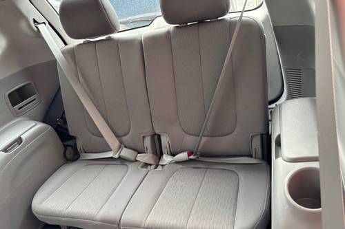 2008 Kia Carnival