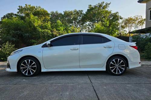 Used 2018 Toyota Corolla Altis 2.0 V CVT