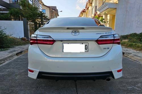 Used 2018 Toyota Corolla Altis 2.0 V CVT