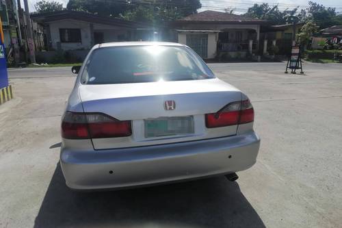 Second hand 2000 Honda Accord 1.5 Turbo EL 