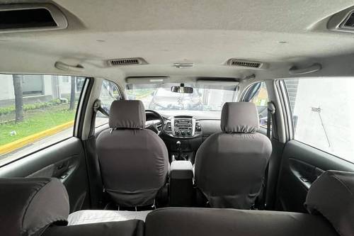 2012 Toyota Innova