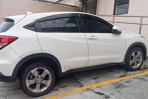 Second hand 2016 Honda HR-V 1.8 E CVT 