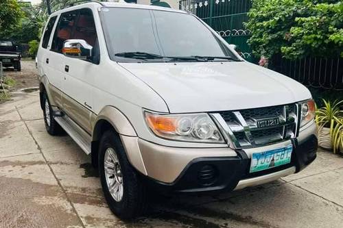 2nd Hand 2010 Isuzu Crosswind XUV MT