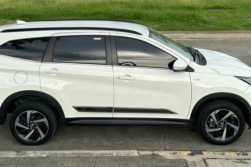 Old 2023 Toyota Rush 1.5 G GR-S A/T