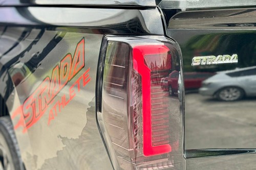 Second hand 2023 Mitsubishi Strada Athlete 2WD AT 