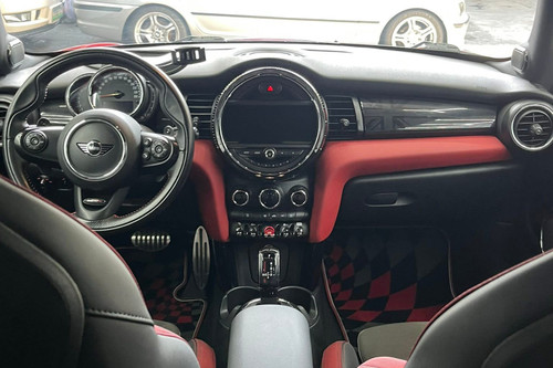 Used 2019 MINI Cooper 2.0L JCW AT
