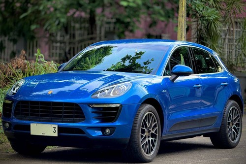 Old 2016 Porsche Macan S Diesel
